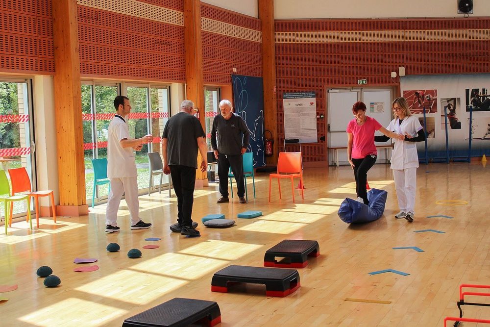 Séance de renforcement musculaire adaptée en salle